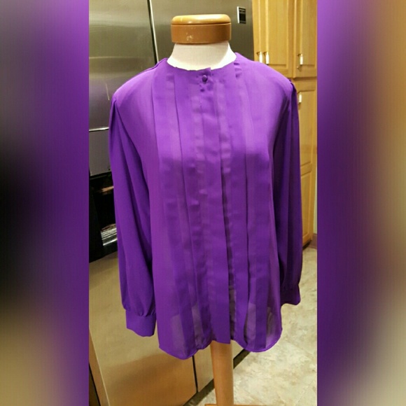 SOLD SOLD SOLDiane Von Furstenberg Size 12 Blouse