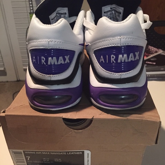 "SOLD"! Only Worn ONCE So Brand New "Nike" Air Max - Picture 3 of 4