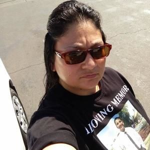 Meet your Posher, Vicenta