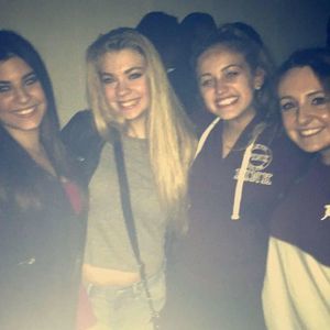 Meet your Posher, Caitlyn