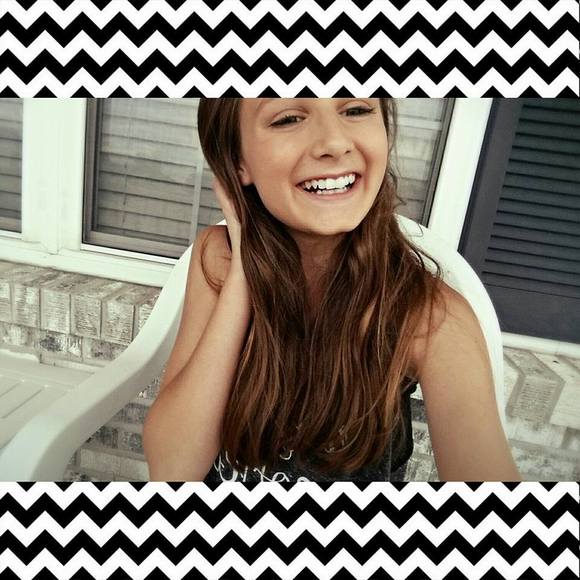 Meet your Posher, Maddy - Picture 1 of 1