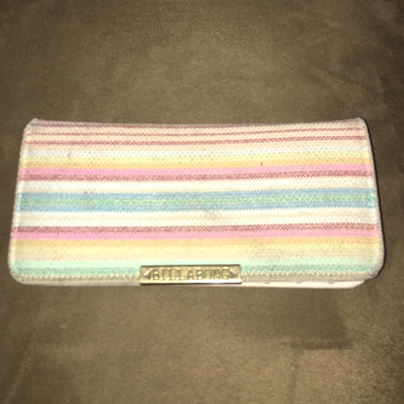 Billabong wallet