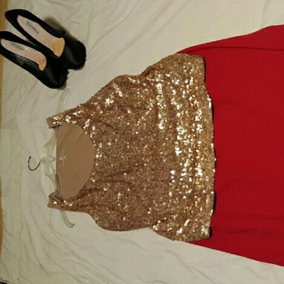 Beige sequin  tank top.