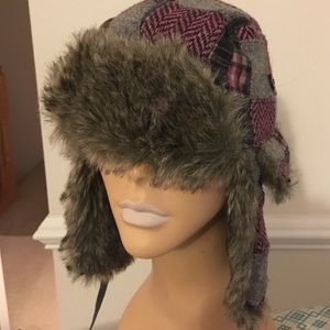 Trapper hat