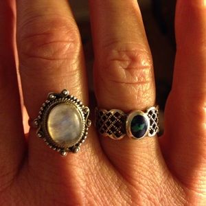 Two sterling silver rings bundle