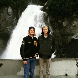 Meet your Posher, Gary