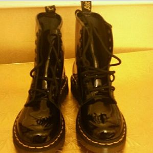 Boots (make and offer)