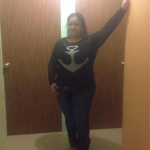 Meet your Posher, Yanet