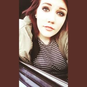 Meet your Posher, Elaina