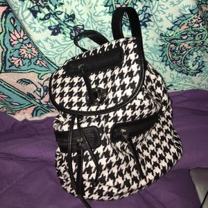 Houndstooth print fashion backpack
