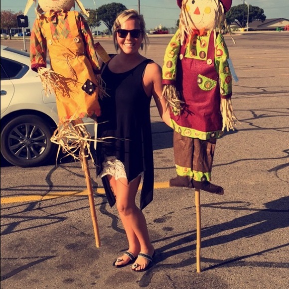 Meet your Posher, Elda - Picture 3 of 4