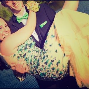 Prom dress jovani size 4 cleaned