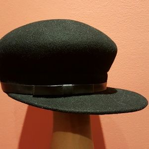 BCBG Accessories - BCBG Hat BCBG Accessories - BCBG Hat