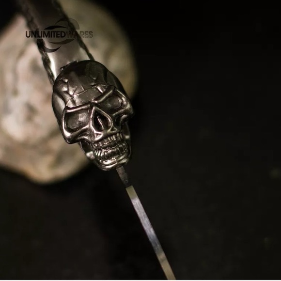 Valentine gift! Skull engraved pk  for guys - Picture 2 of 2