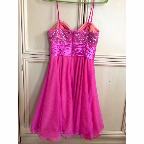 Adrianna Papell Pink with Orange Undertone Dress! - Picture 2 of 4