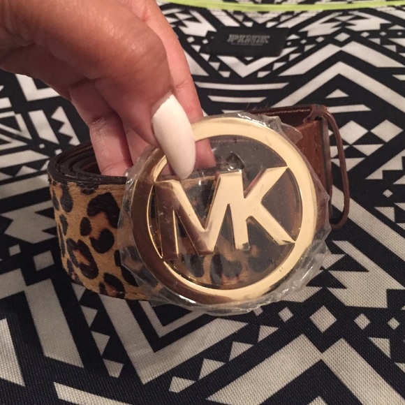 🚫SOLD🚫 Michael Kors Cheetah Print Belt sz Medium