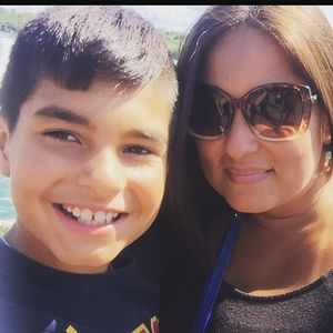 Meet your Posher, Jeannette