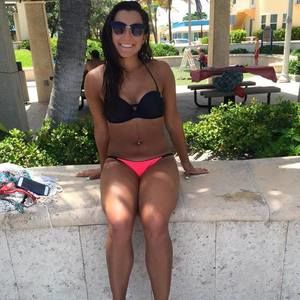 Meet your Posher, Ari