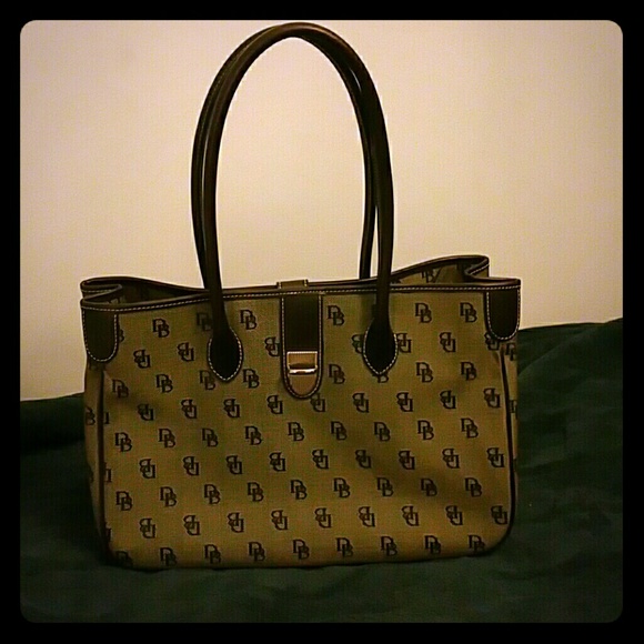 Dooney and Bourke bag