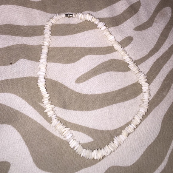 '90s white coral necklace.