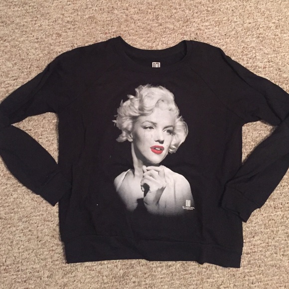 🚫SOLD🚫 Marilyn Monroe Crew Neck Sweater