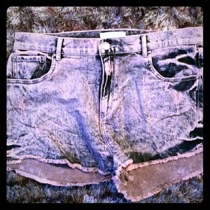 Pink Denim wash shorts