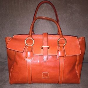Dooney & Bourke