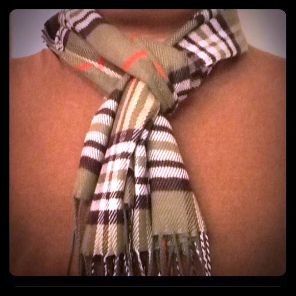 Burberry Green Print Scarf
