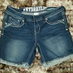 Hydraulic dark wash denim shorts
