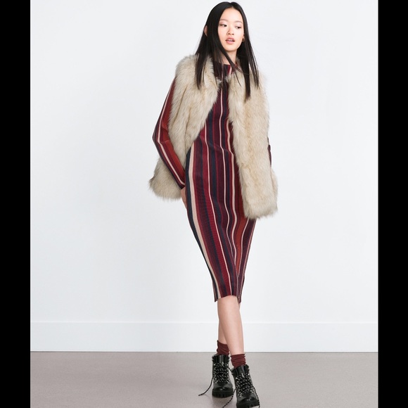 🧡Zara faux fur waistcoat - Picture 2 of 3