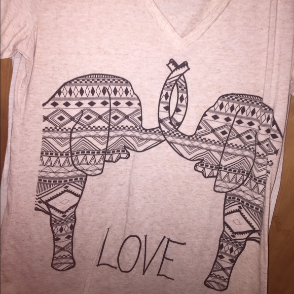 Aztec elephant tee
