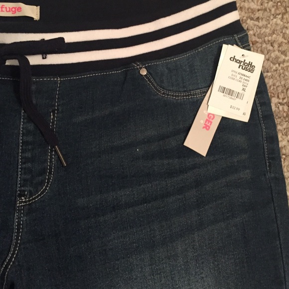 🚫SOLD🚫 Blue Jean Joggers - Picture 3 of 3