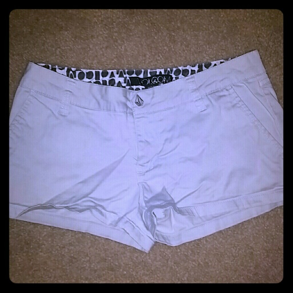 Light grey Volcom shorts