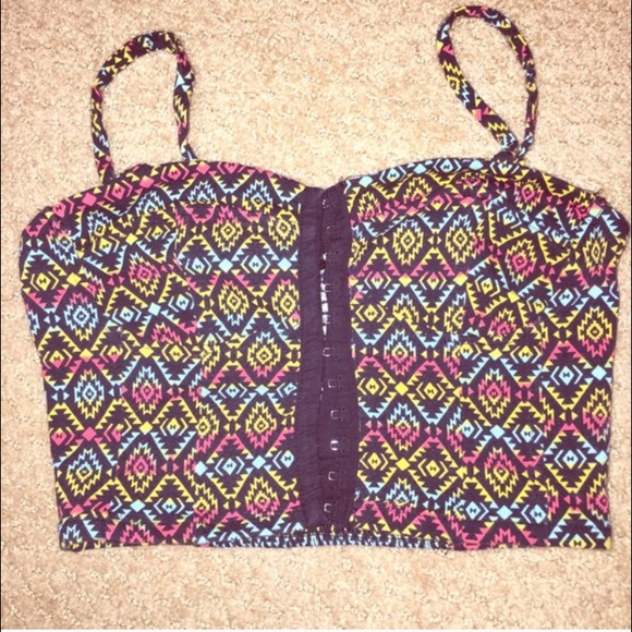 Cropped top super fun colors! - Picture 4 of 4