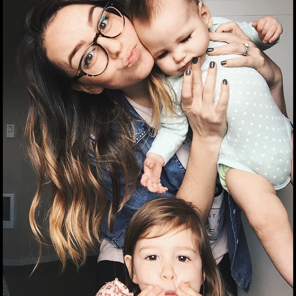 🖤Meet your Posher, Cierra - Picture 3 of 5