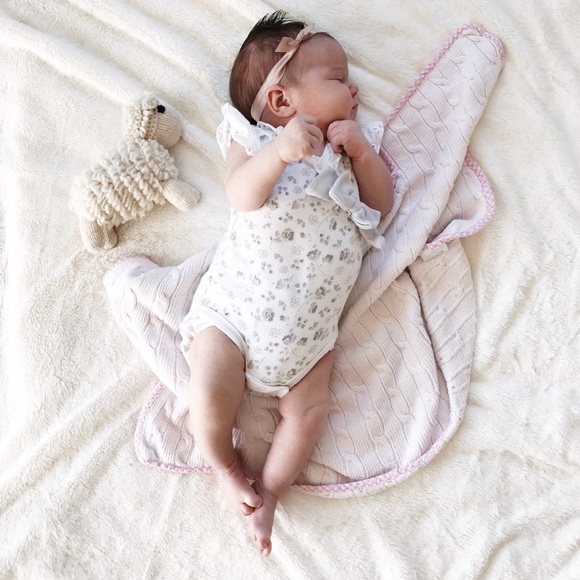 🖤Meet your Posher, Cierra - Picture 4 of 5