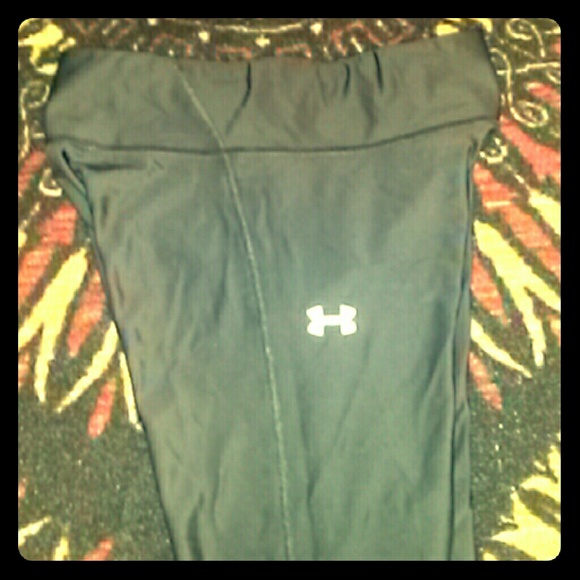 Under Armour compress workout yoga