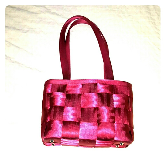Original Harveys Seatbelt bag - Medium Cherry Red