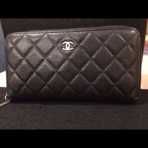 ❌SOLD❌: CHANEL Grained Calfskin Zip Wallet