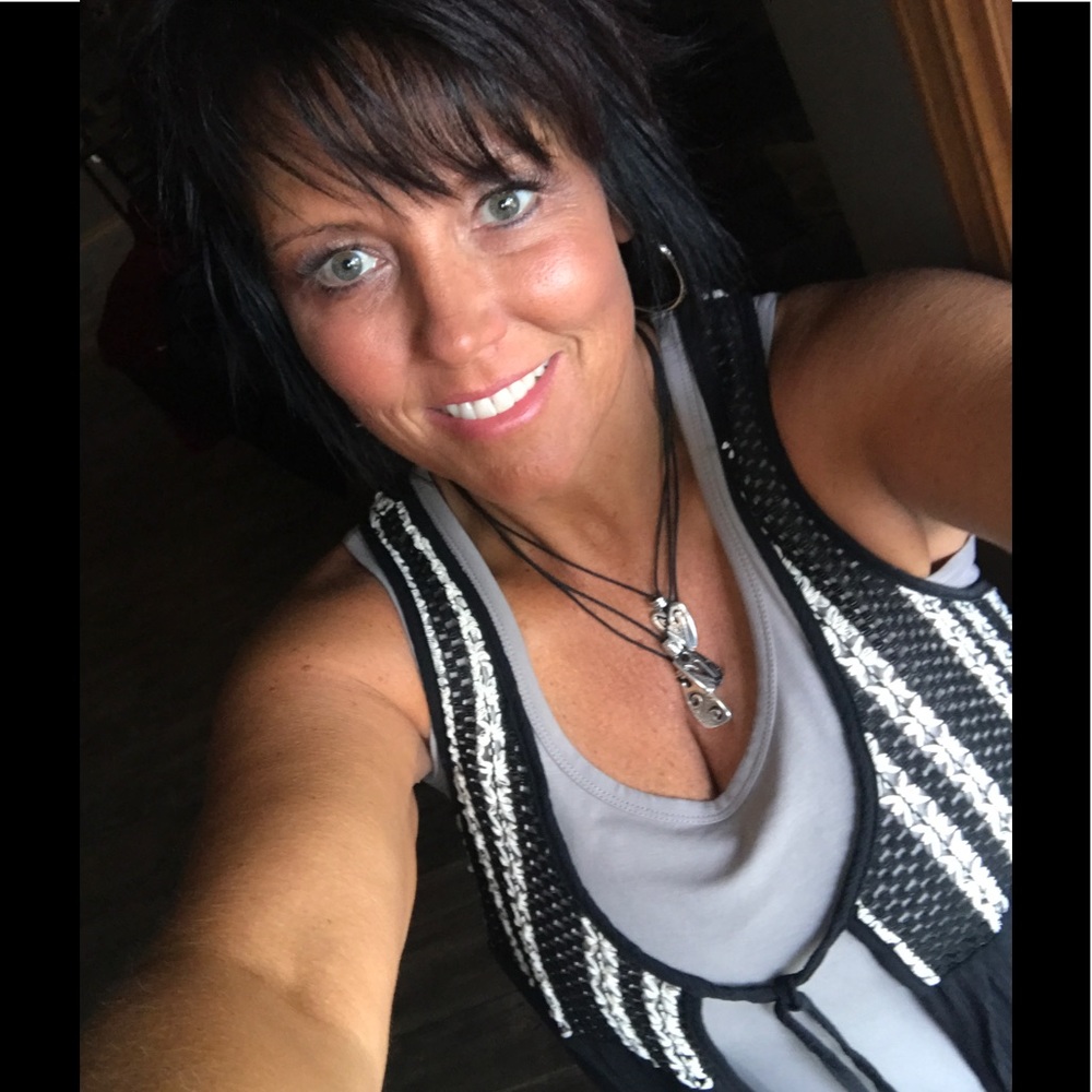 Meet your Posher, Renee