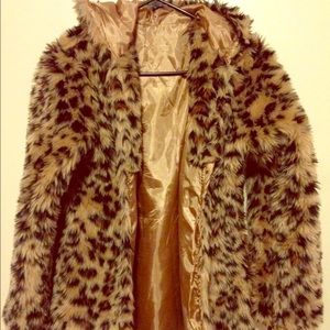 Hooded cheetah-print coat