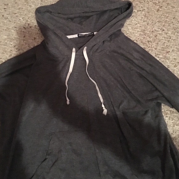 Brandy Melville shirt