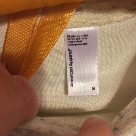 🚫SOLD🚫 NWT American Apparel raglan crop top - Picture 3 of 3