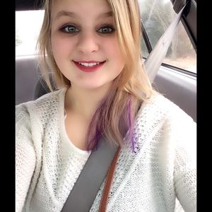 Meet your Posher, Amanda