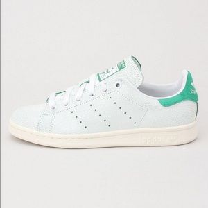 Stan Smith "Cracked" Authentic Shoe