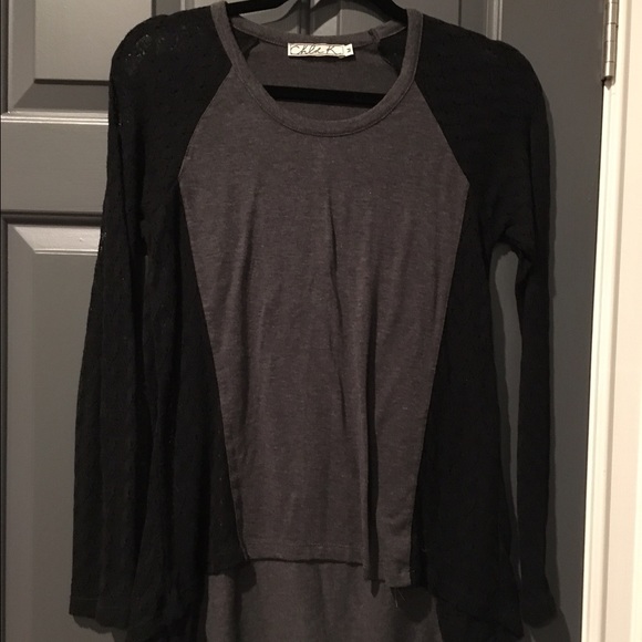 Chloe K trendy lace long sleeve flowy shirt!