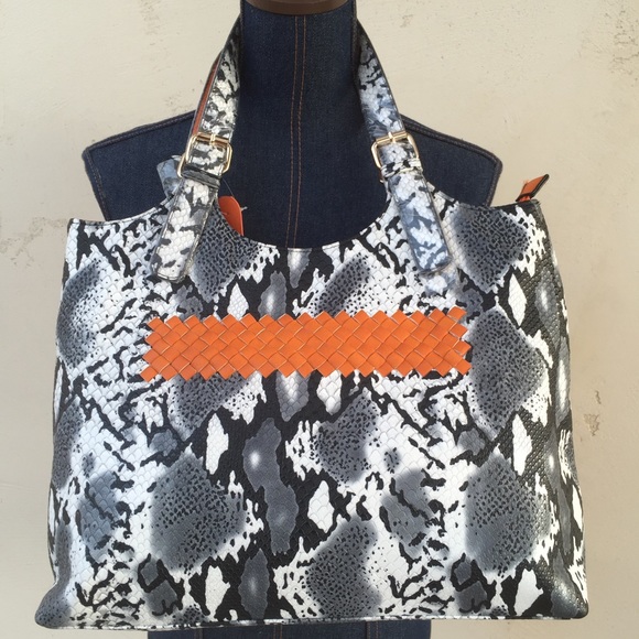 New Snake Print handbag with orange accent