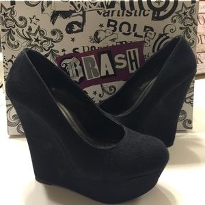 New black wedges! Super adorable!!!