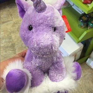 Meet your Posher, Lacy