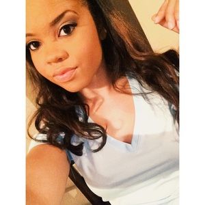 Meet your Posher, Lacey